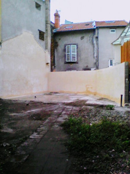 Mondiale Couleurs crepissage dun mur et une façade clermont ferrand( france )